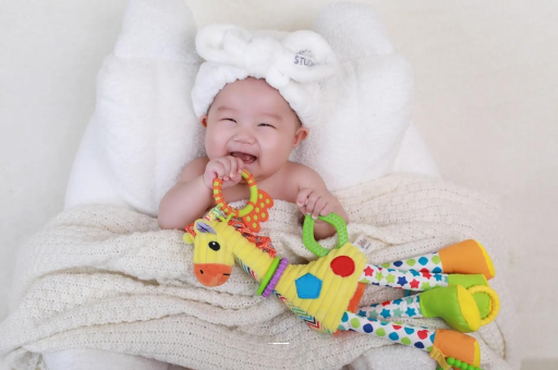 靖江1岁宝宝流鼻涕打喷嚏 靖江1岁宝宝流鼻涕打喷嚏